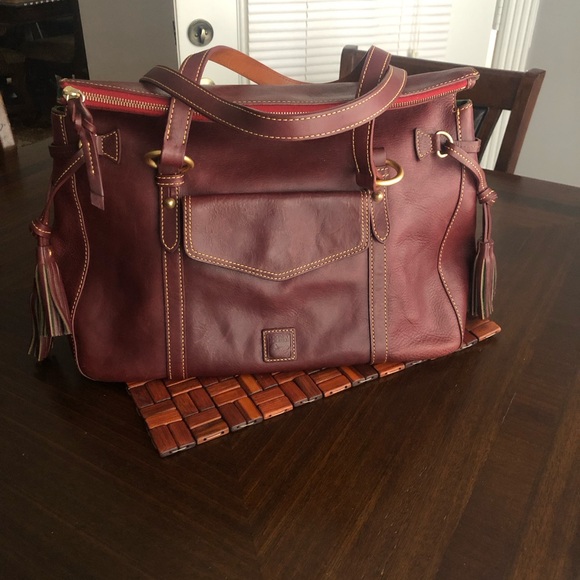 Dooney & Bourke Handbags - Dooney & Bourke Crimson Florentine Smith Bag